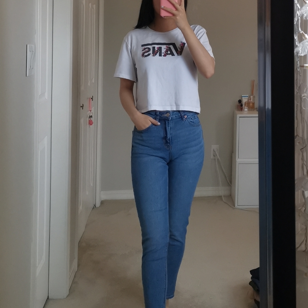 AEO blue high waisted jeans - Picture 2 of 8